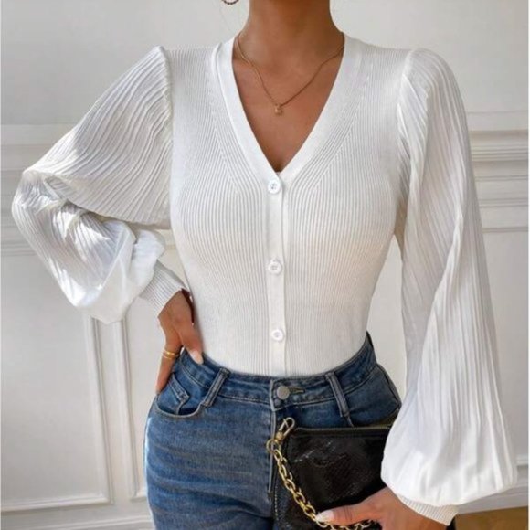 White Pleated Sleeve Button Front Ribbed Knit Cardigan - Picture 2 of 6